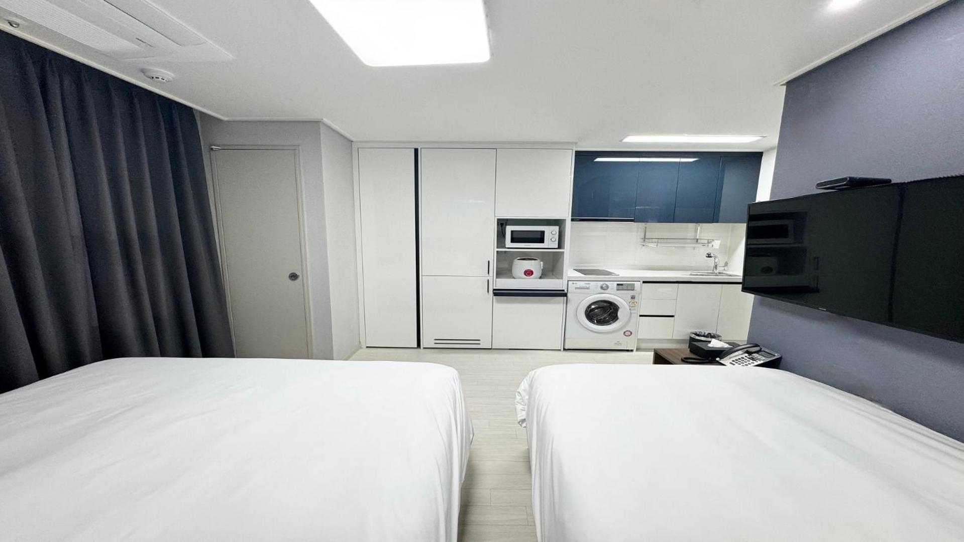 Donghae Oceancity Residence Hotel מראה חיצוני תמונה